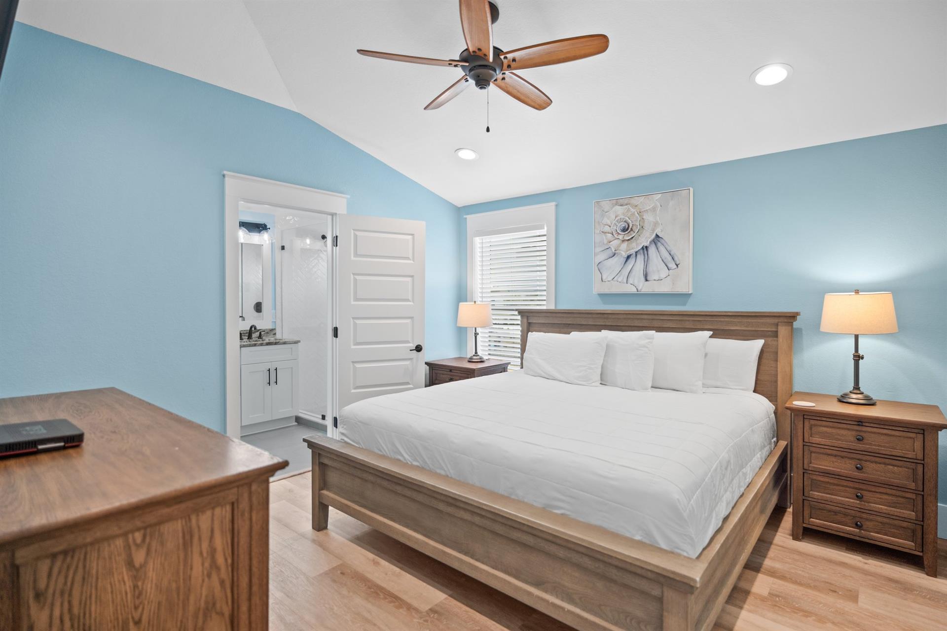 Bedroom 6 on 3rd Floor with King Bed