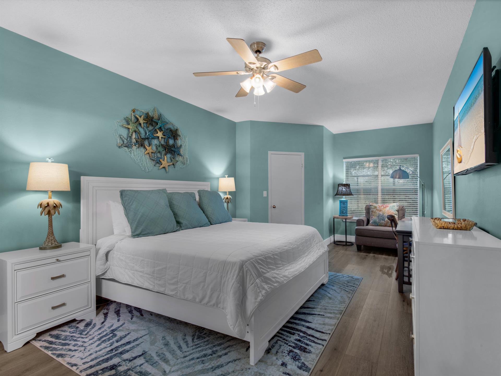 Bedroom 1 with King Bed