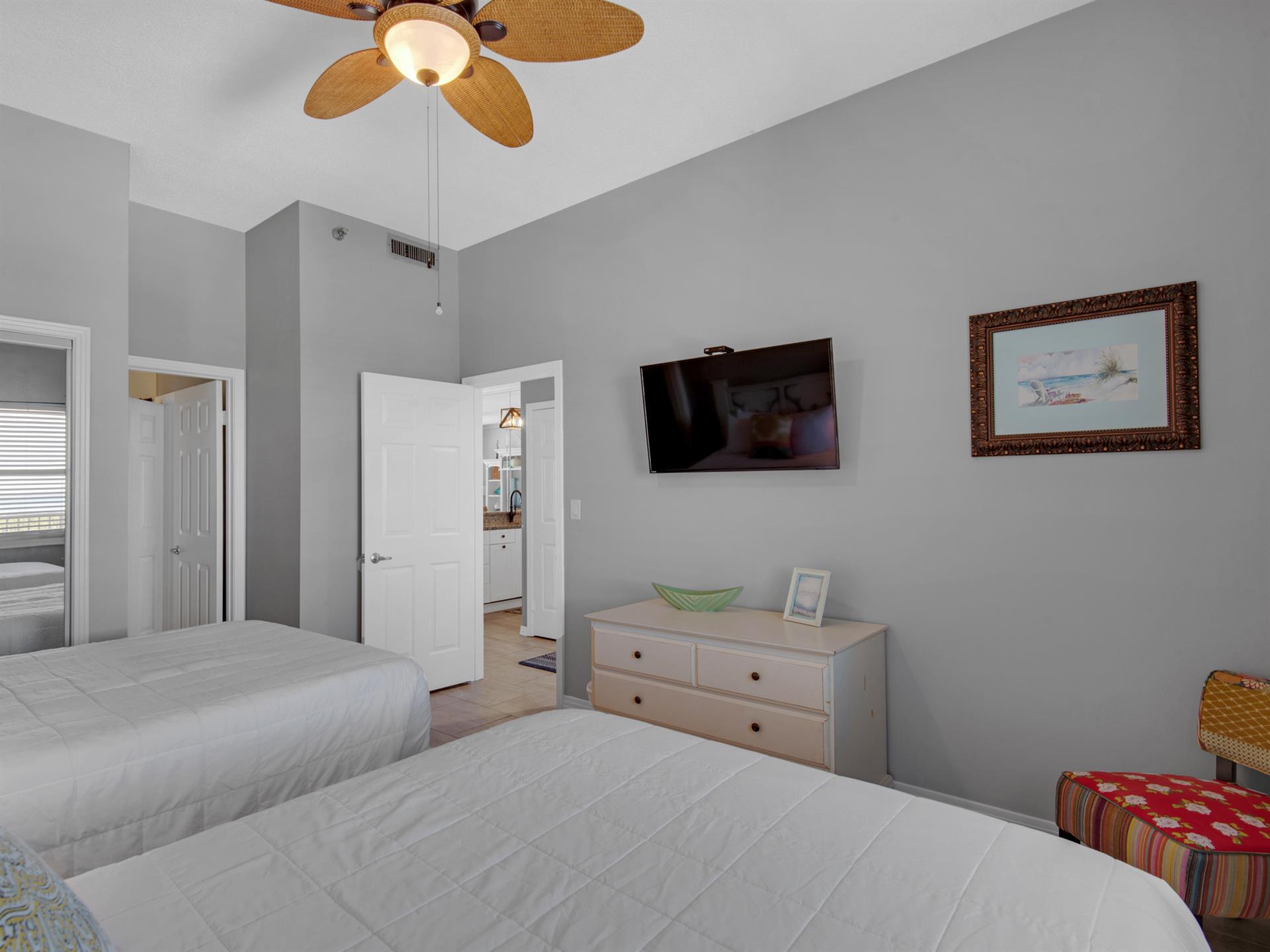 Bedroom 2 with Flat Screen TV