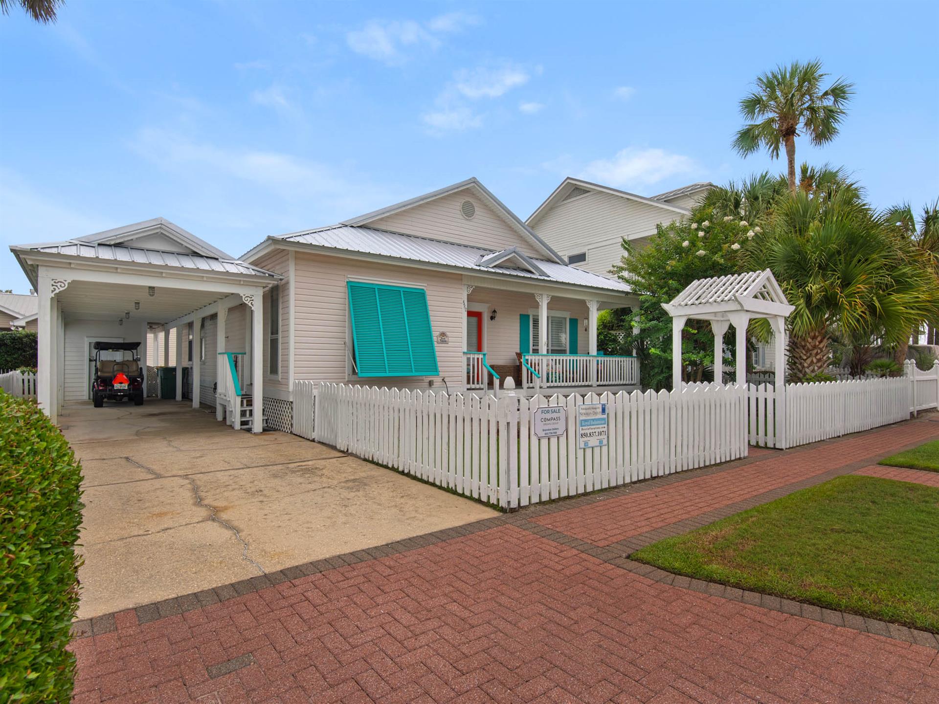 Driveway and Carport Parking