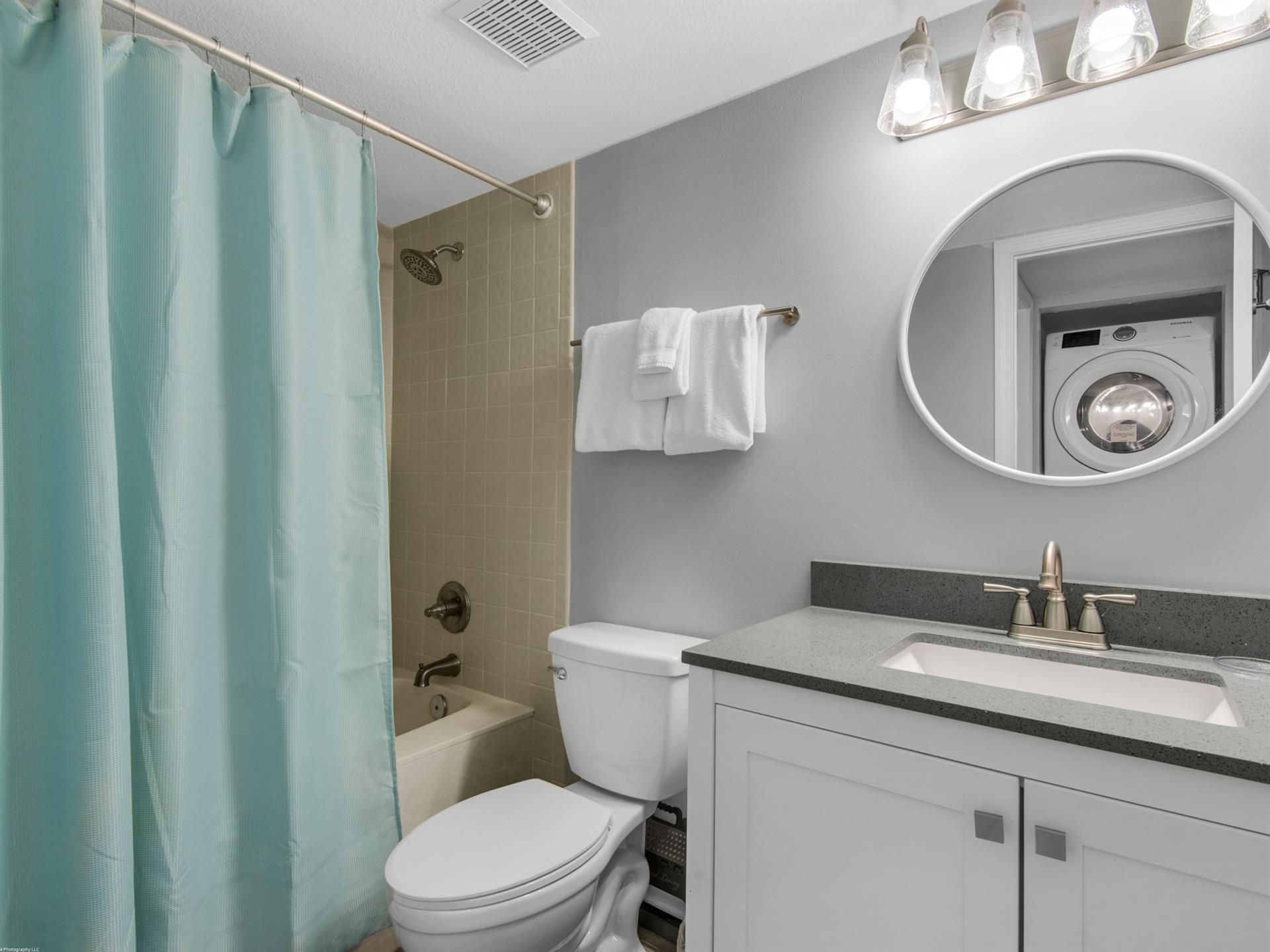 Bathroom 2 With Tub Shower Combo