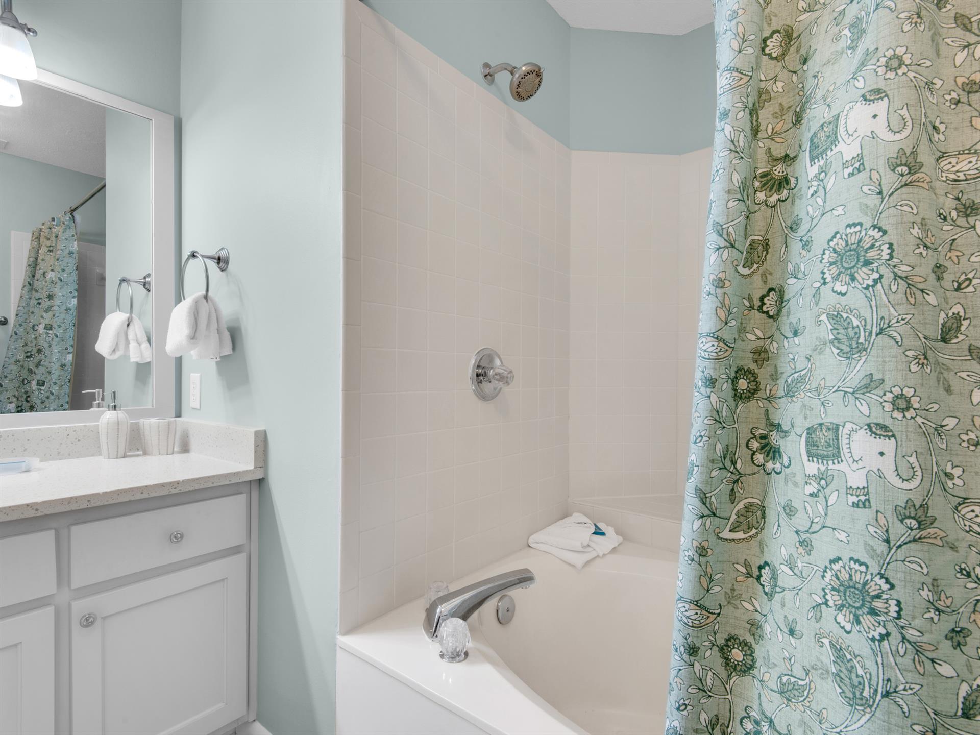 Bathroom 1 Tub Shower Combo