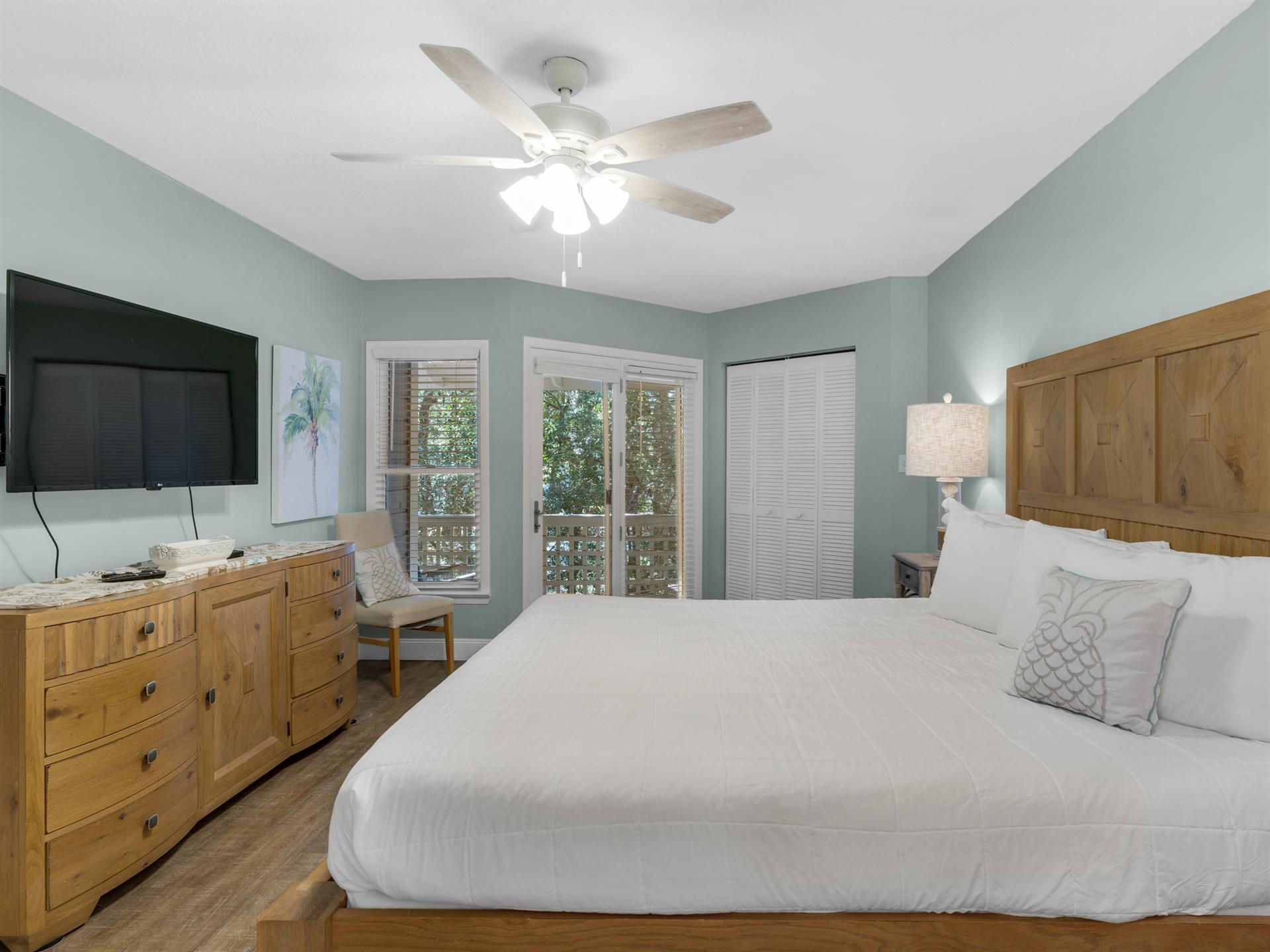 Bedroom 1 with Flat Screen TV