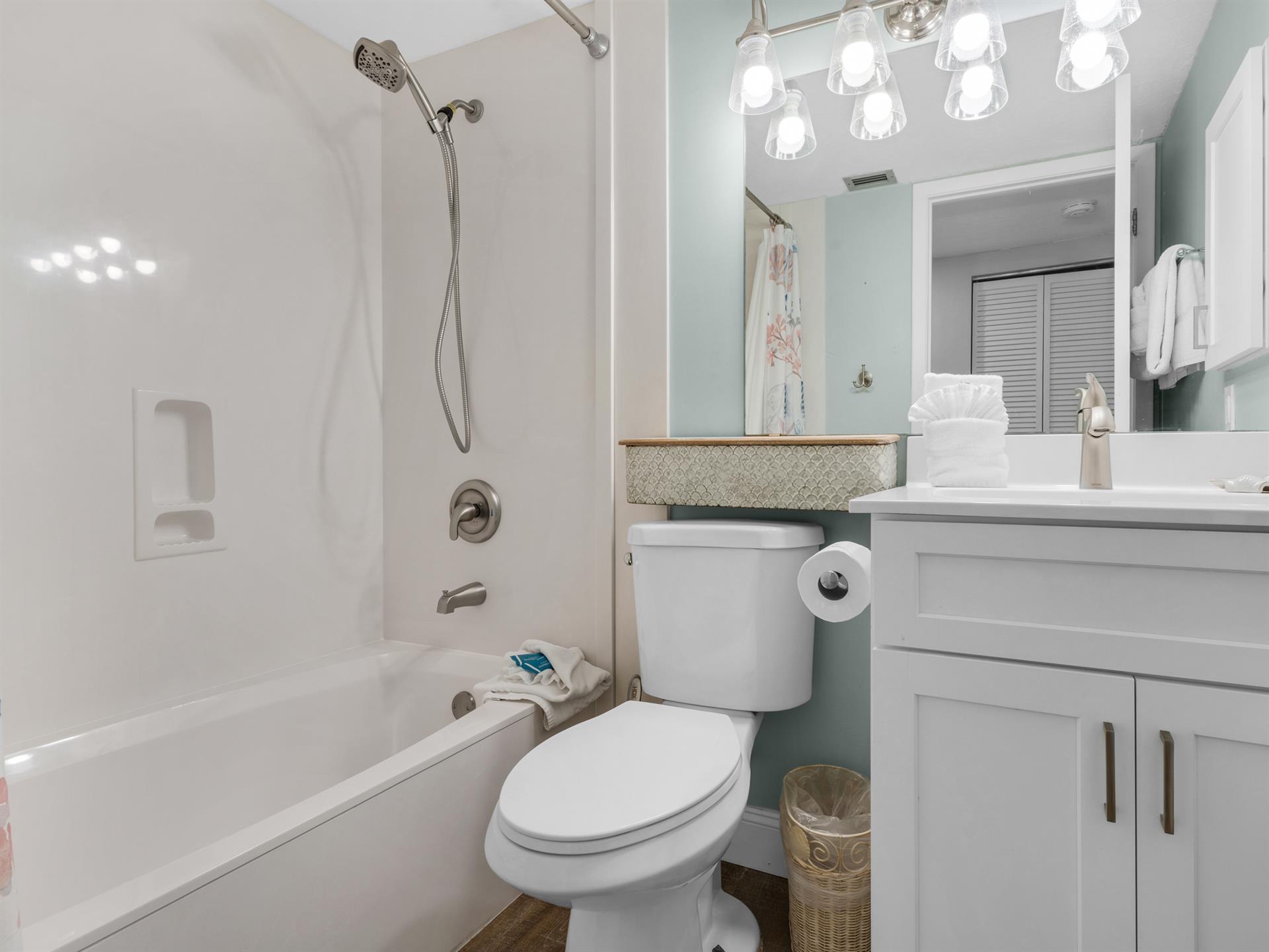 Bathroom 2 With Tub Shower Combo