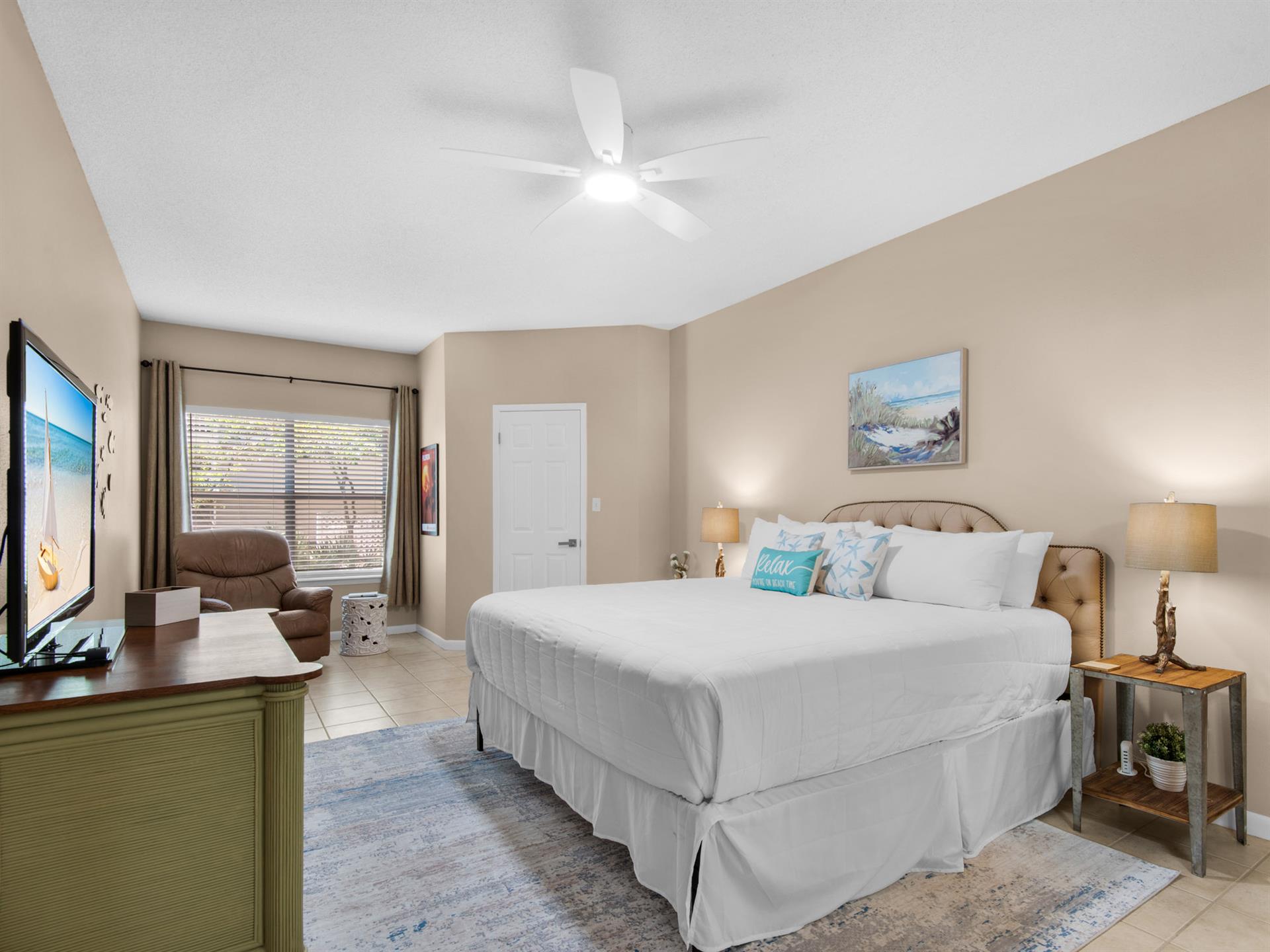 Bedroom 1 With King Bed