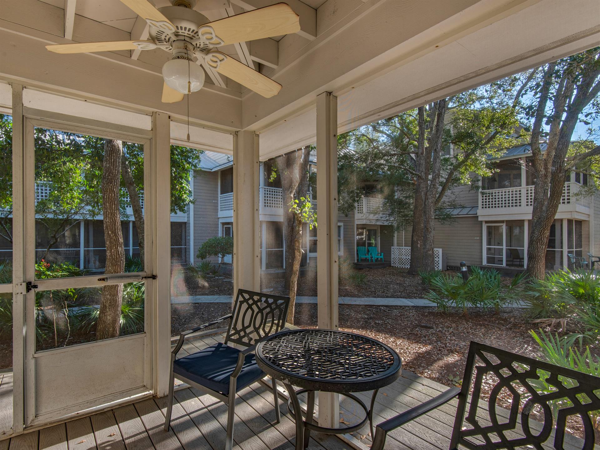 Private Screened Porch