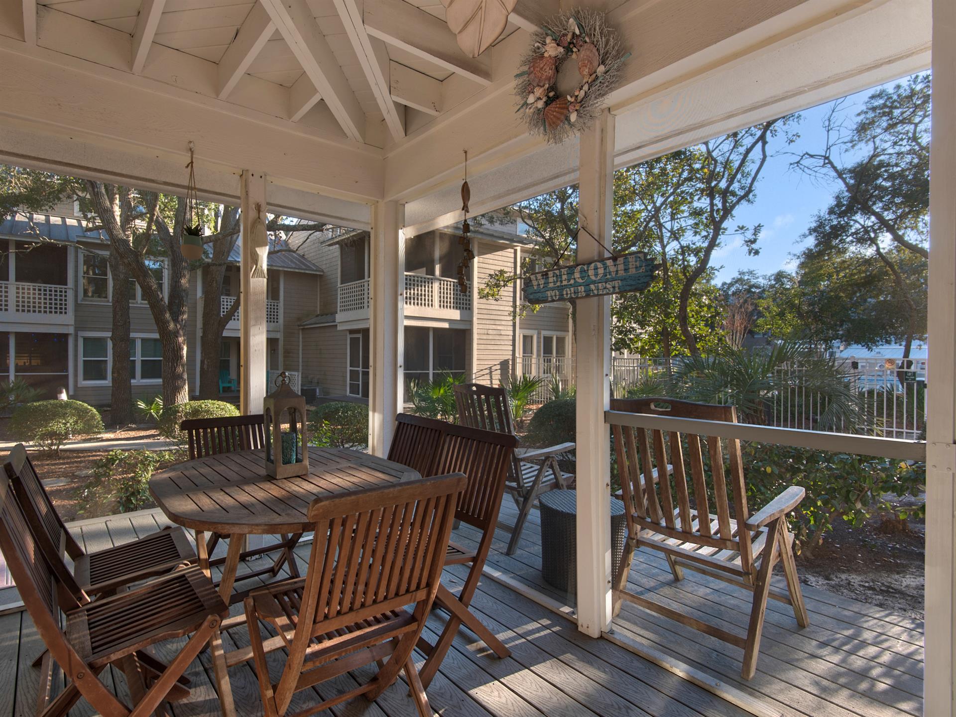 Private Screened Porch