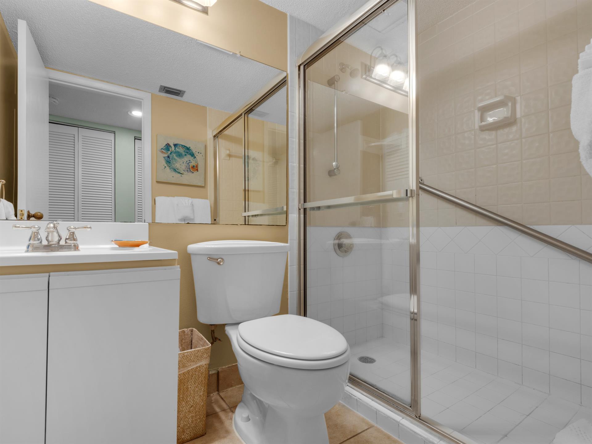 Bathroom 2 with Walkin Shower