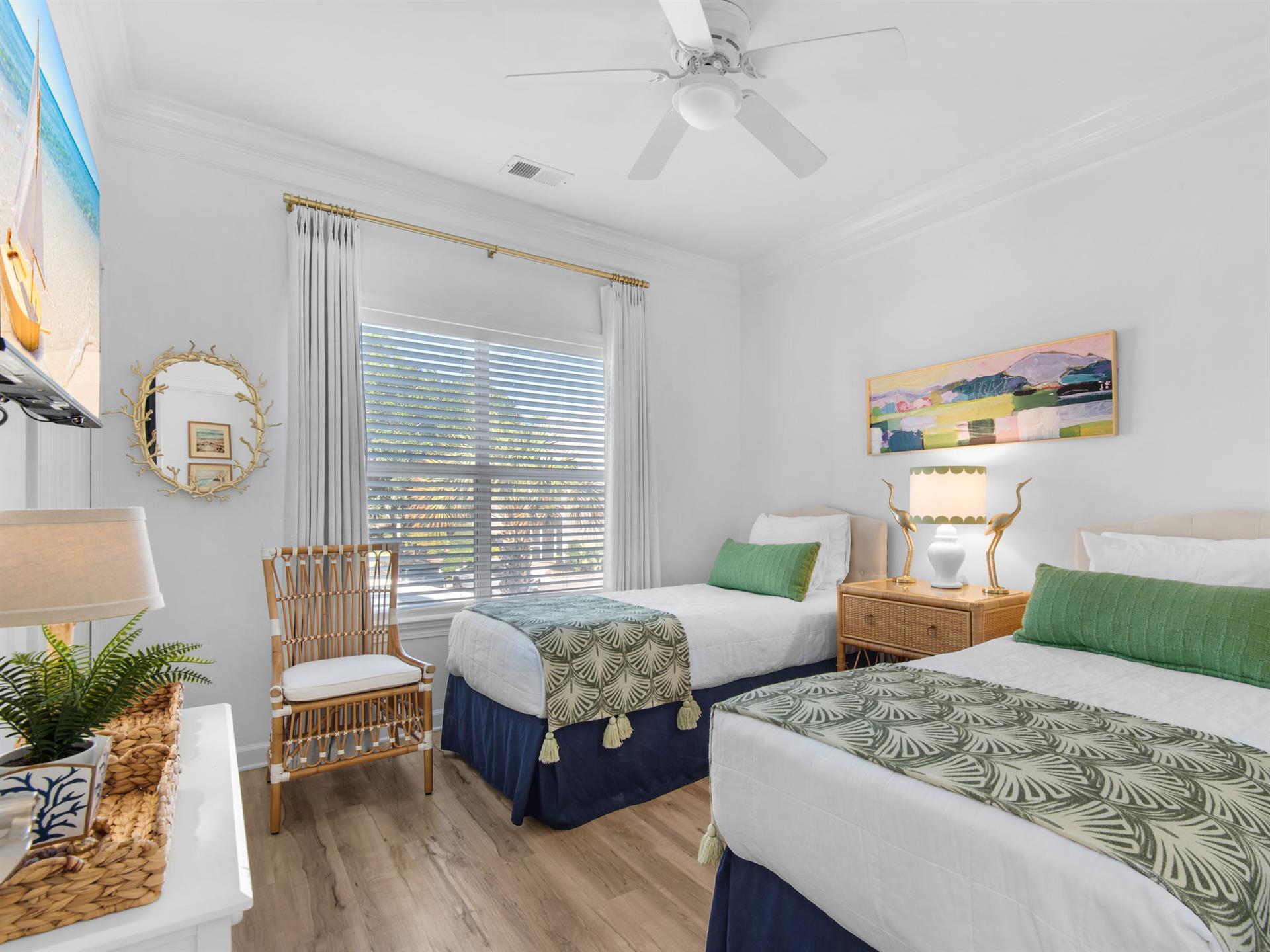 Bedroom 3 With 2 Twin Beds