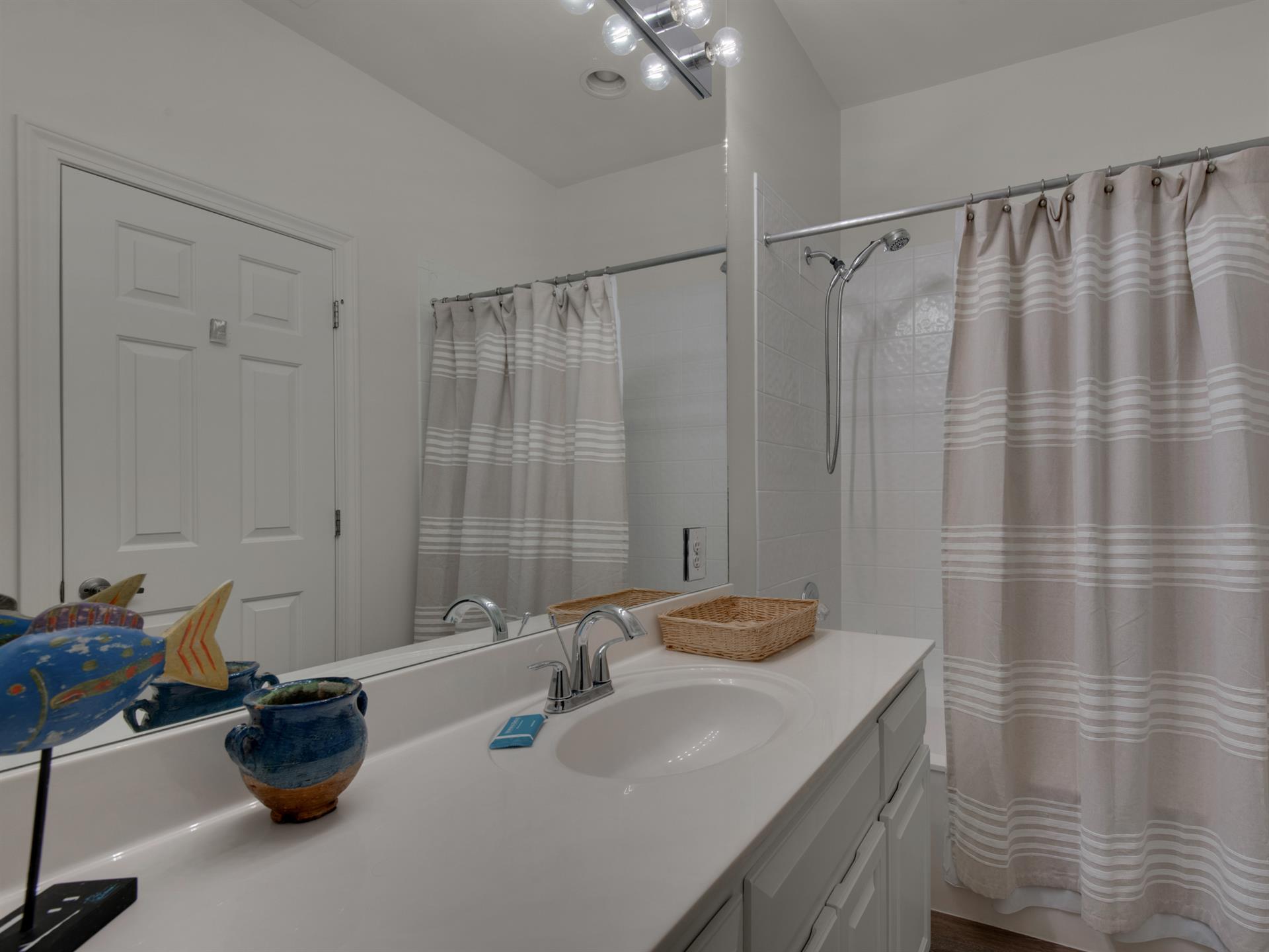Bathroom 2 With Tub Shower Combo