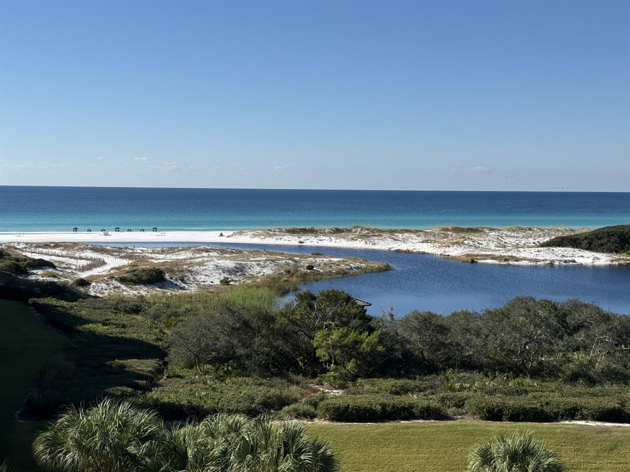 Sunsets, sea breezes, and unforgettable views, welcome to Sanctuary by the Sea 3113.