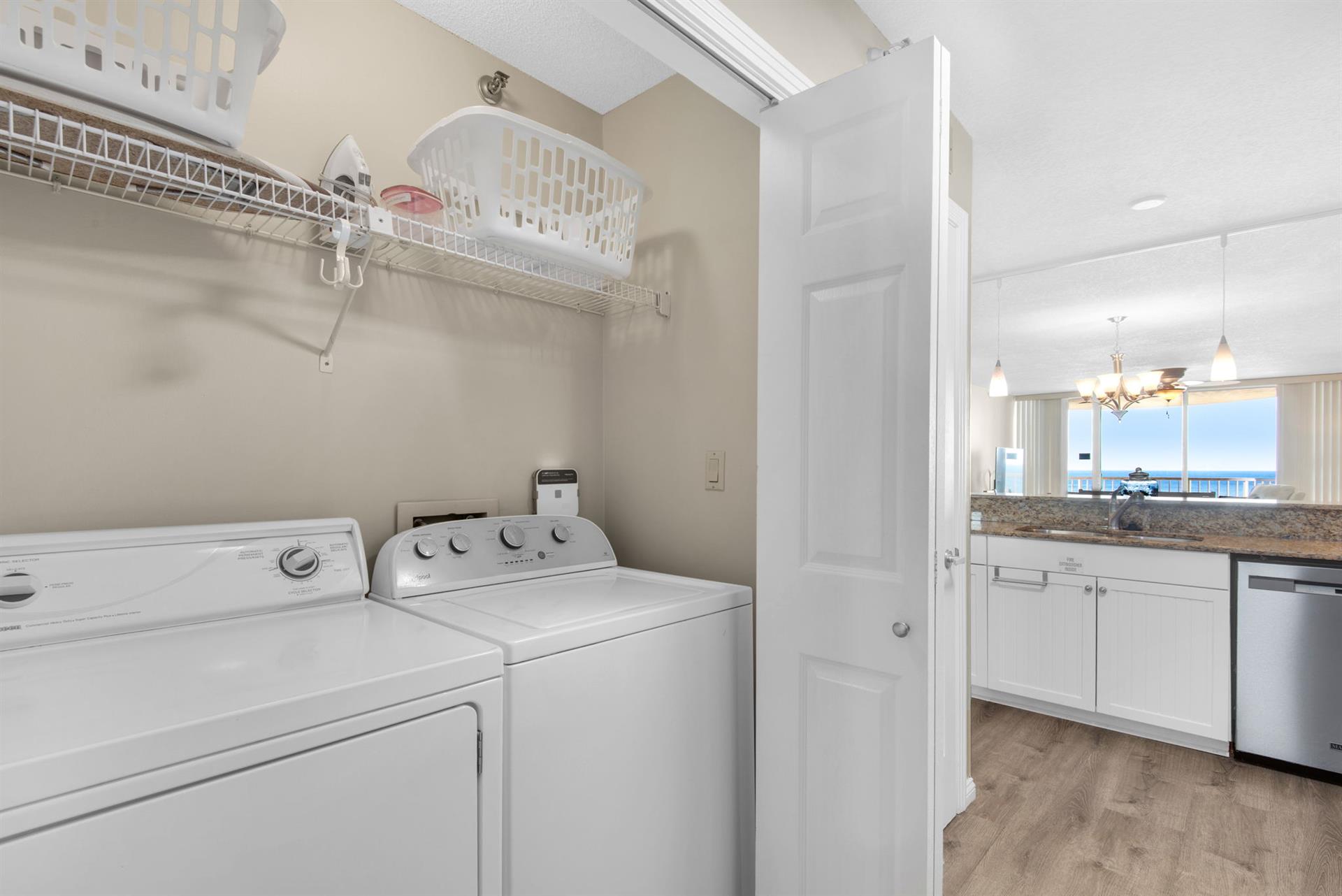 Full Size Washer and Dryer In Unit