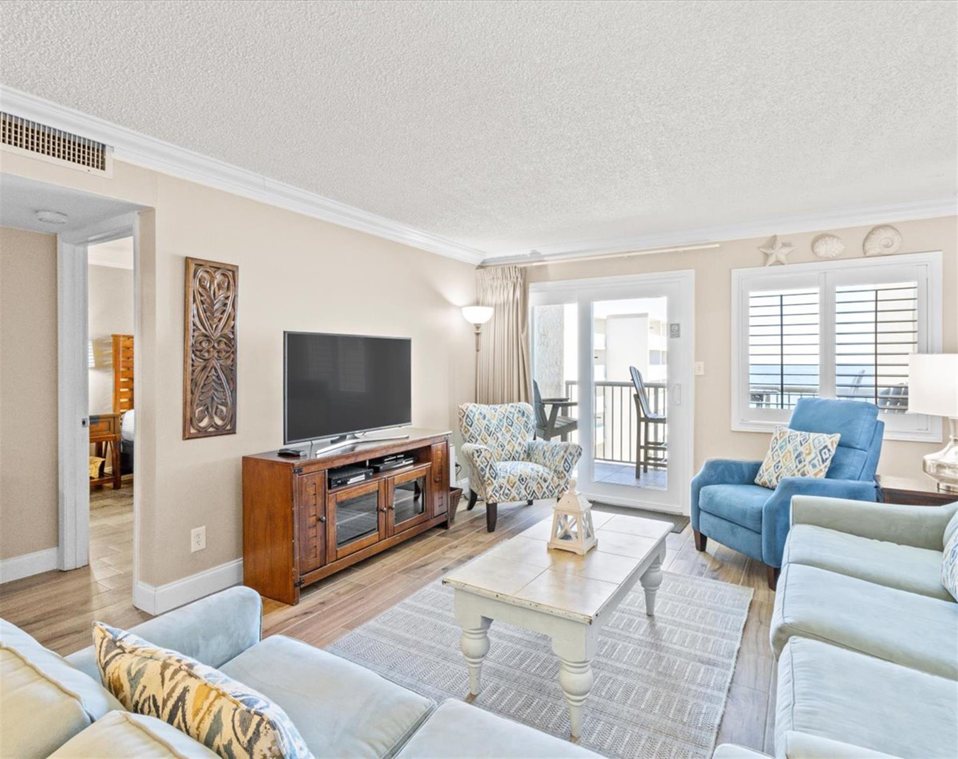 HSRC 610 Living Area