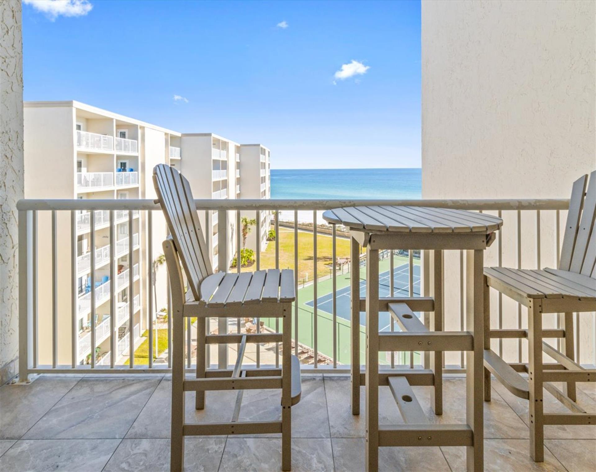 HSRC 610 Private Balcony