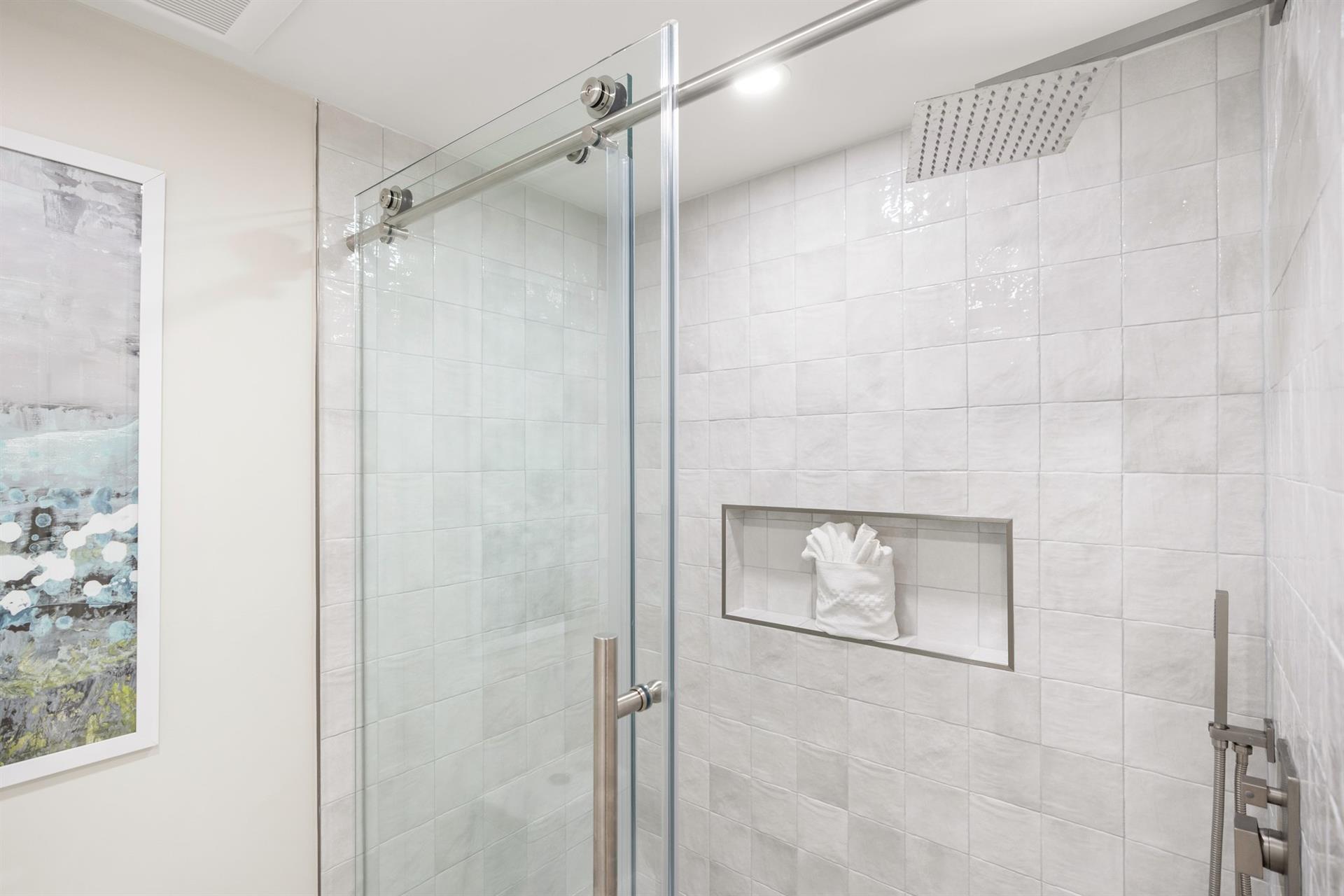 WalkIn Shower in Bathroom 2