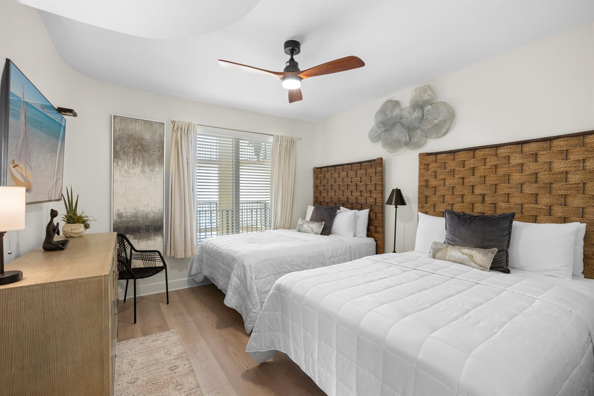 Bedroom 3 with Two Queen Beds
