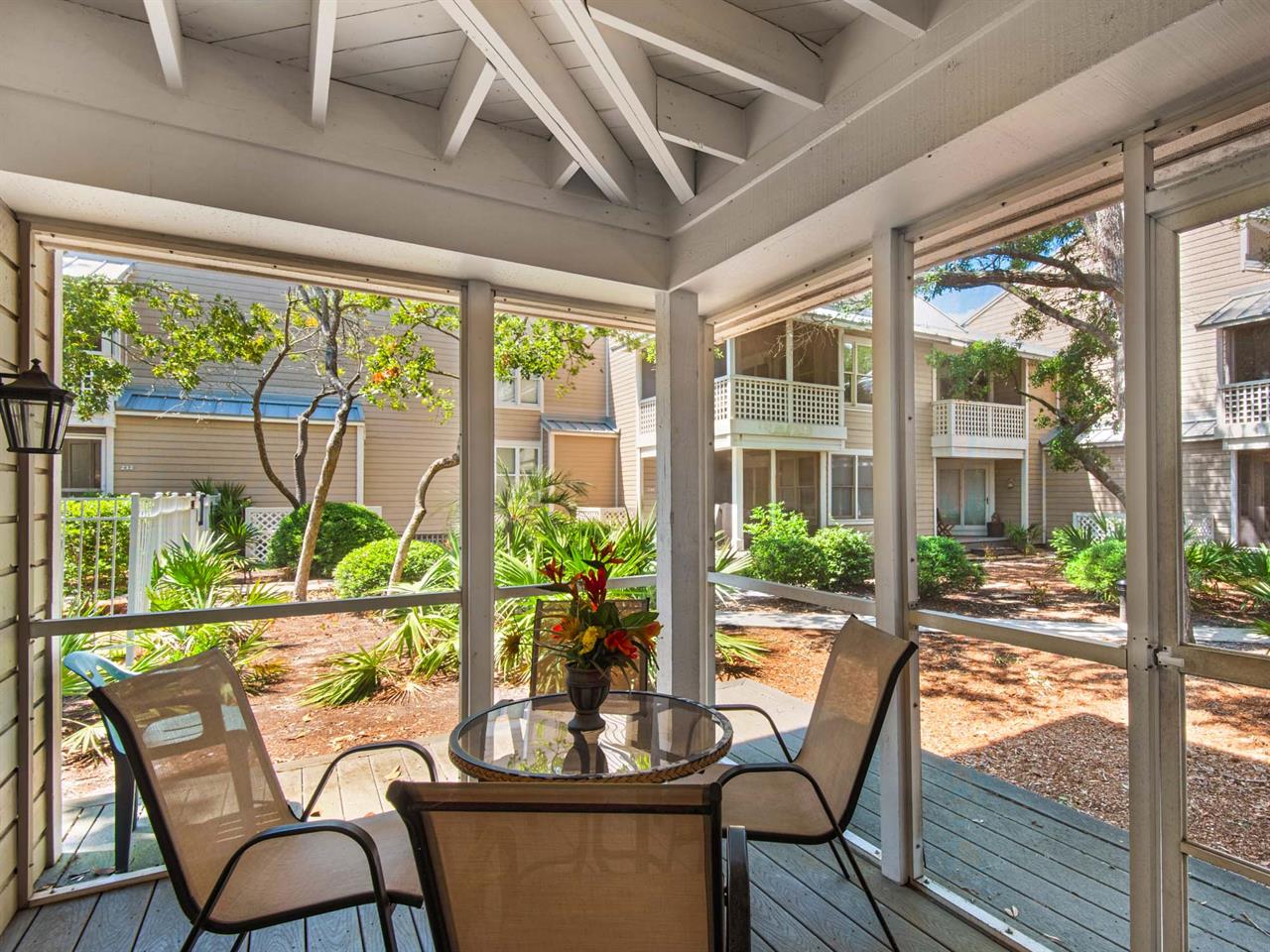 Private Screened Porch