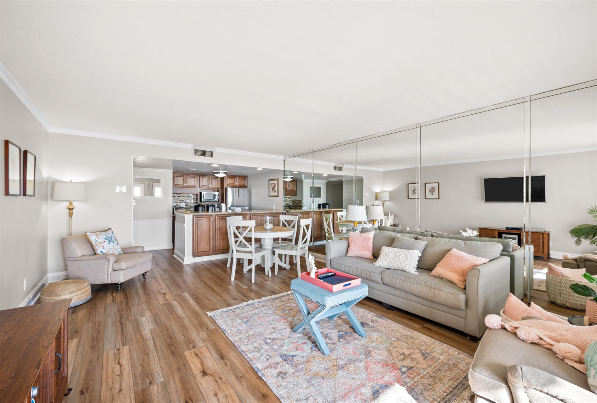 HSRC 306 Living Dining Area