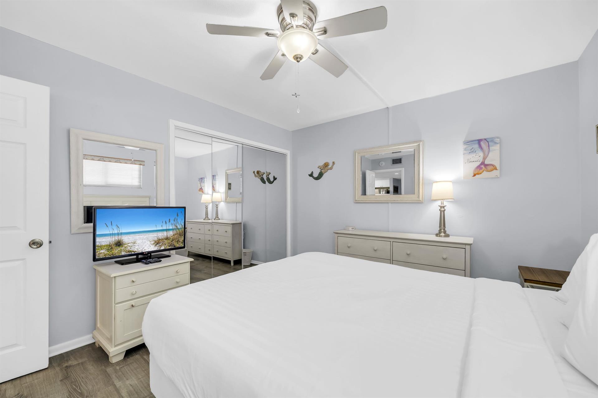 Guest bedroom