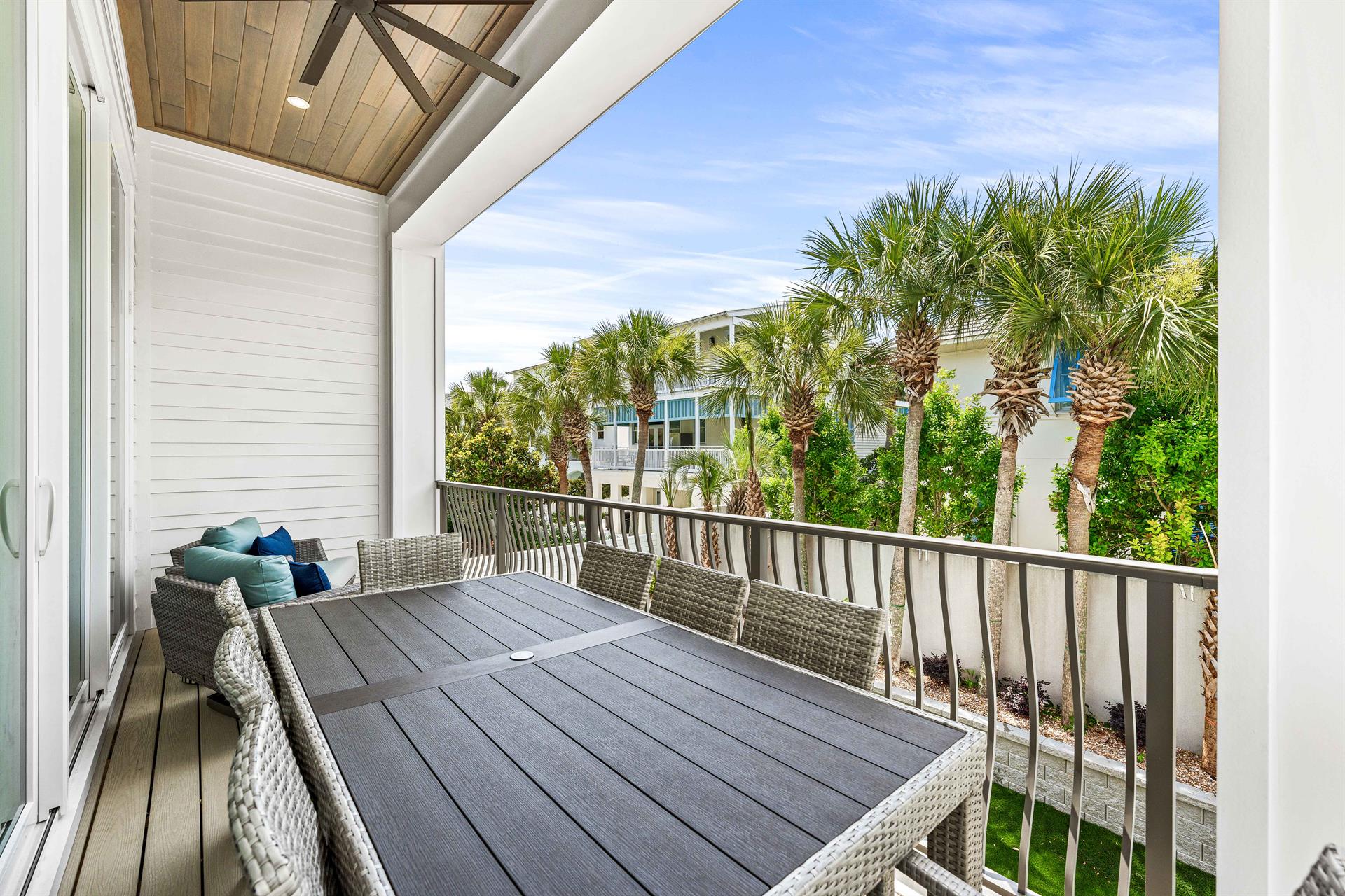 Covered Outdoor Dining