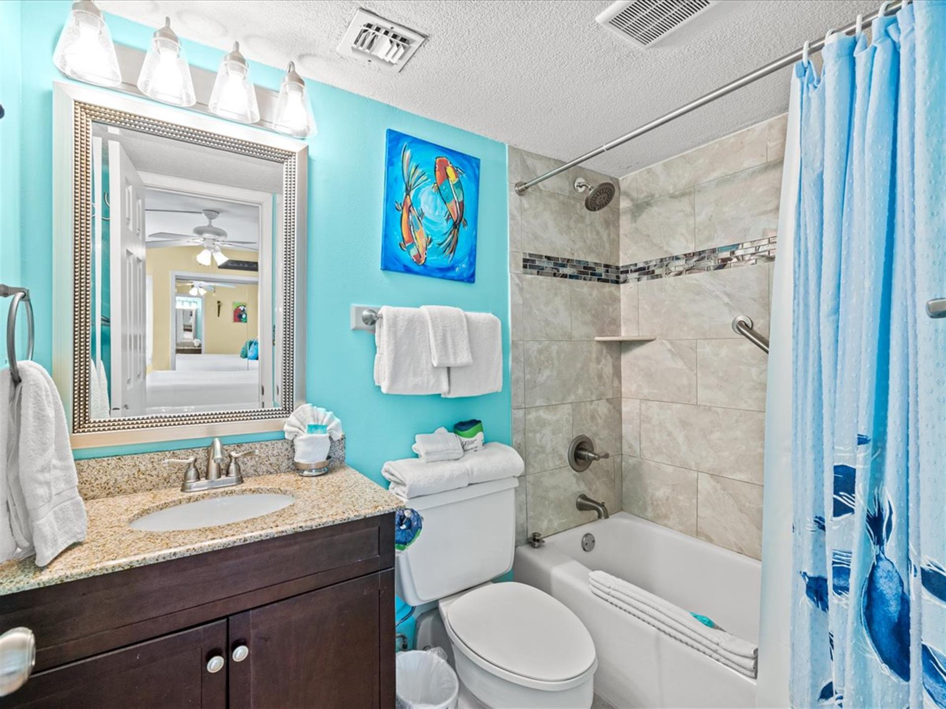 HSRC Master Bathroom With TubShower Combo
