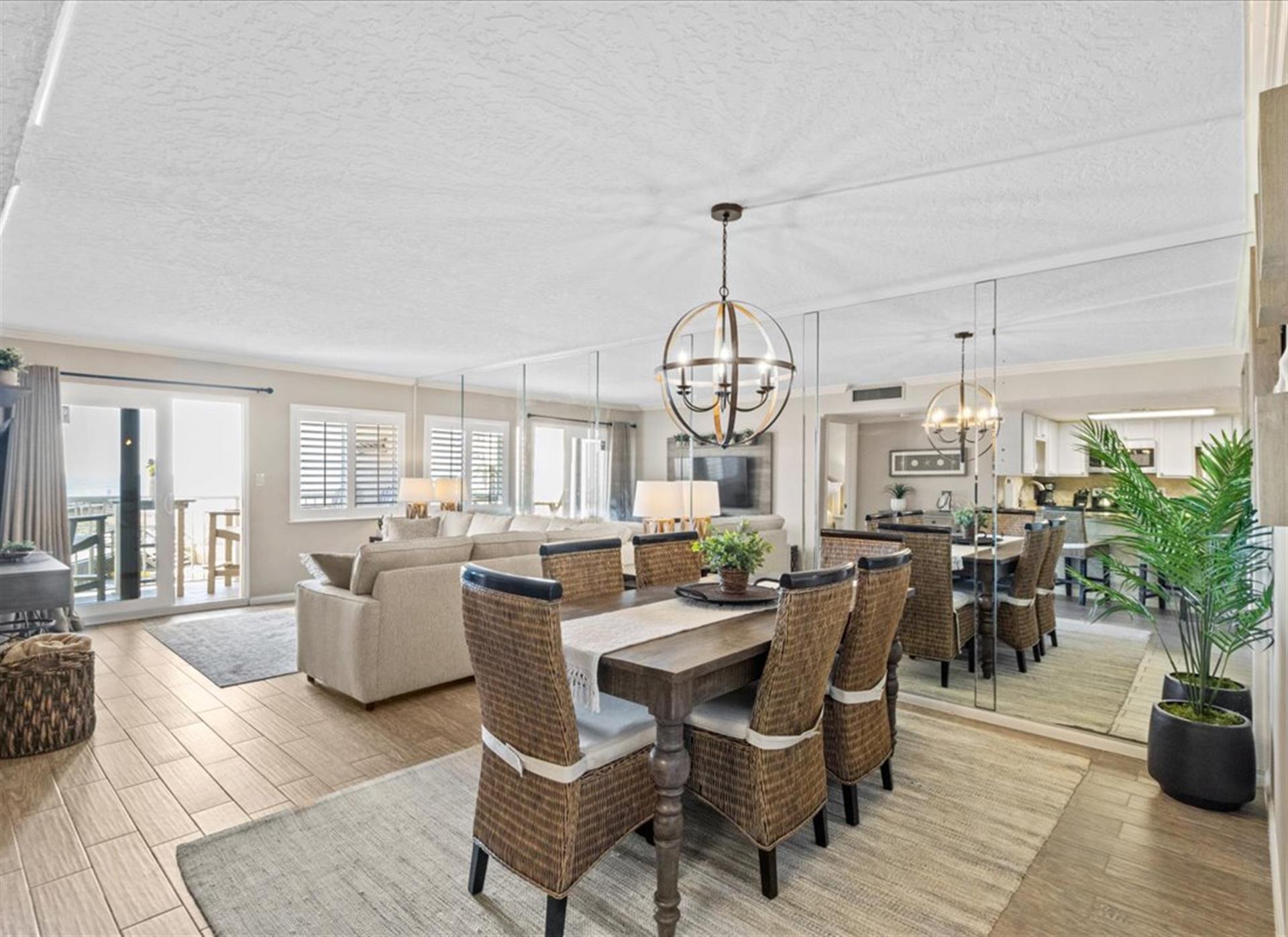 HSRC 204 Dining Area