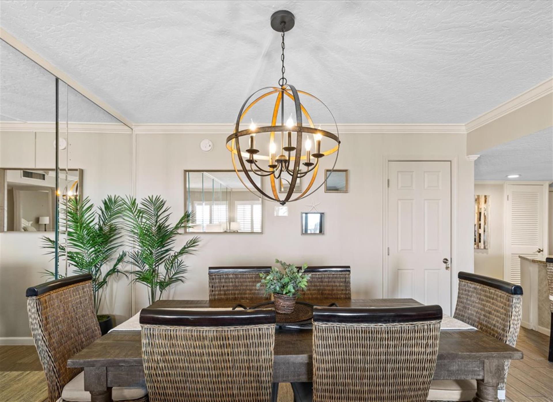 HSRC 204 Dining Area