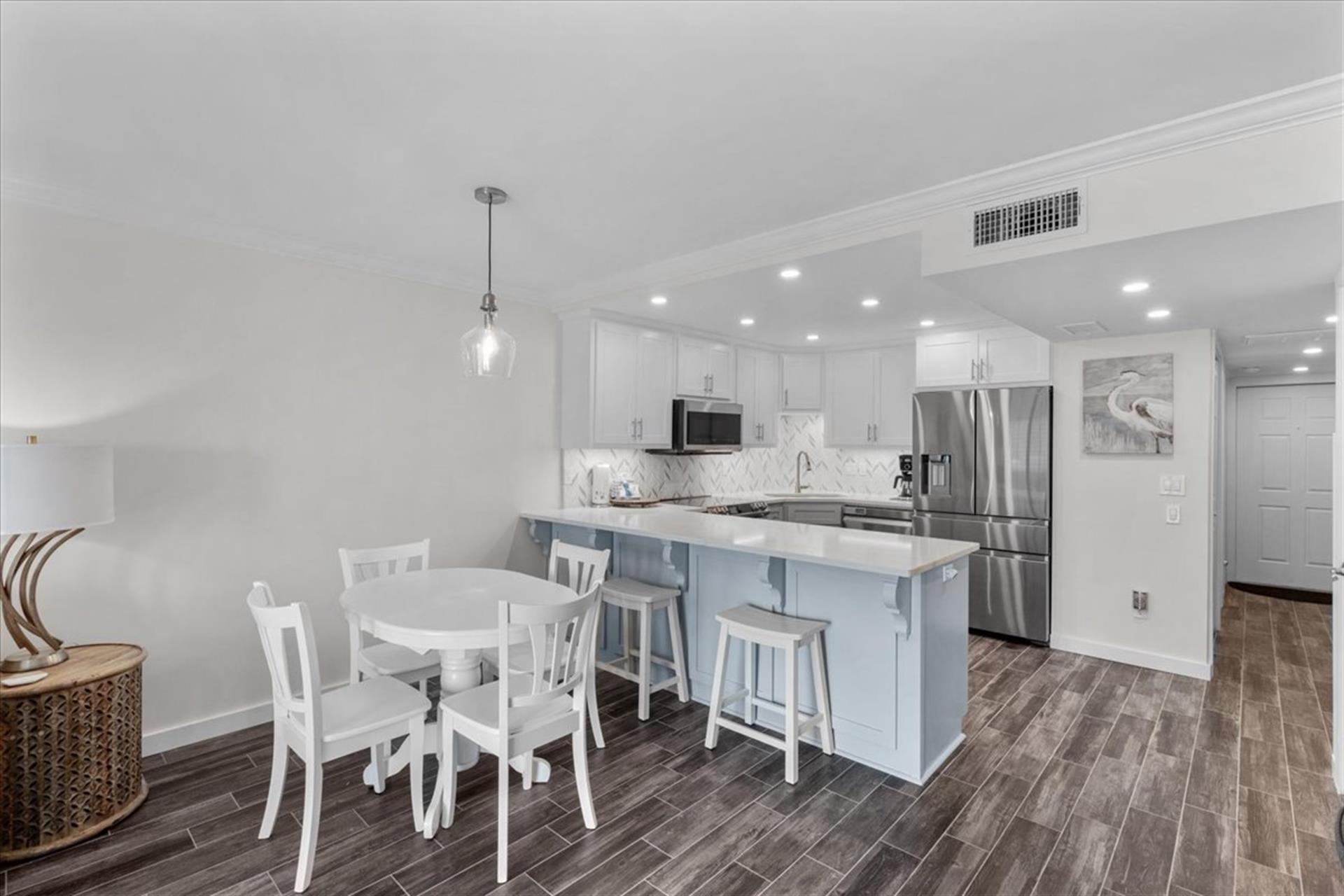 HSRC 413 Dining Area