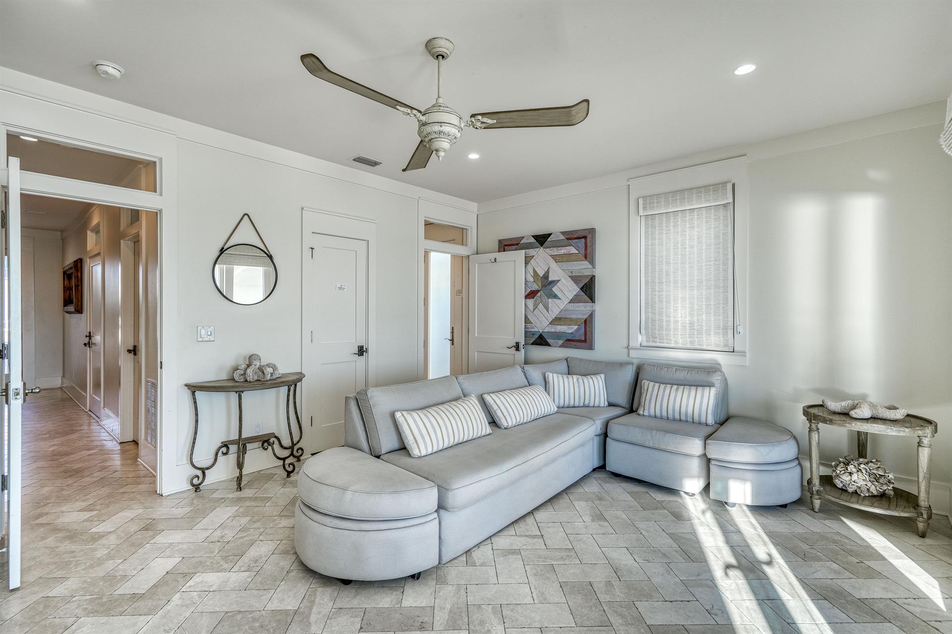 1st Floor Cabana Room w Sleeper Sofa, Elevator Access, Balcony Access and Full Bathroom