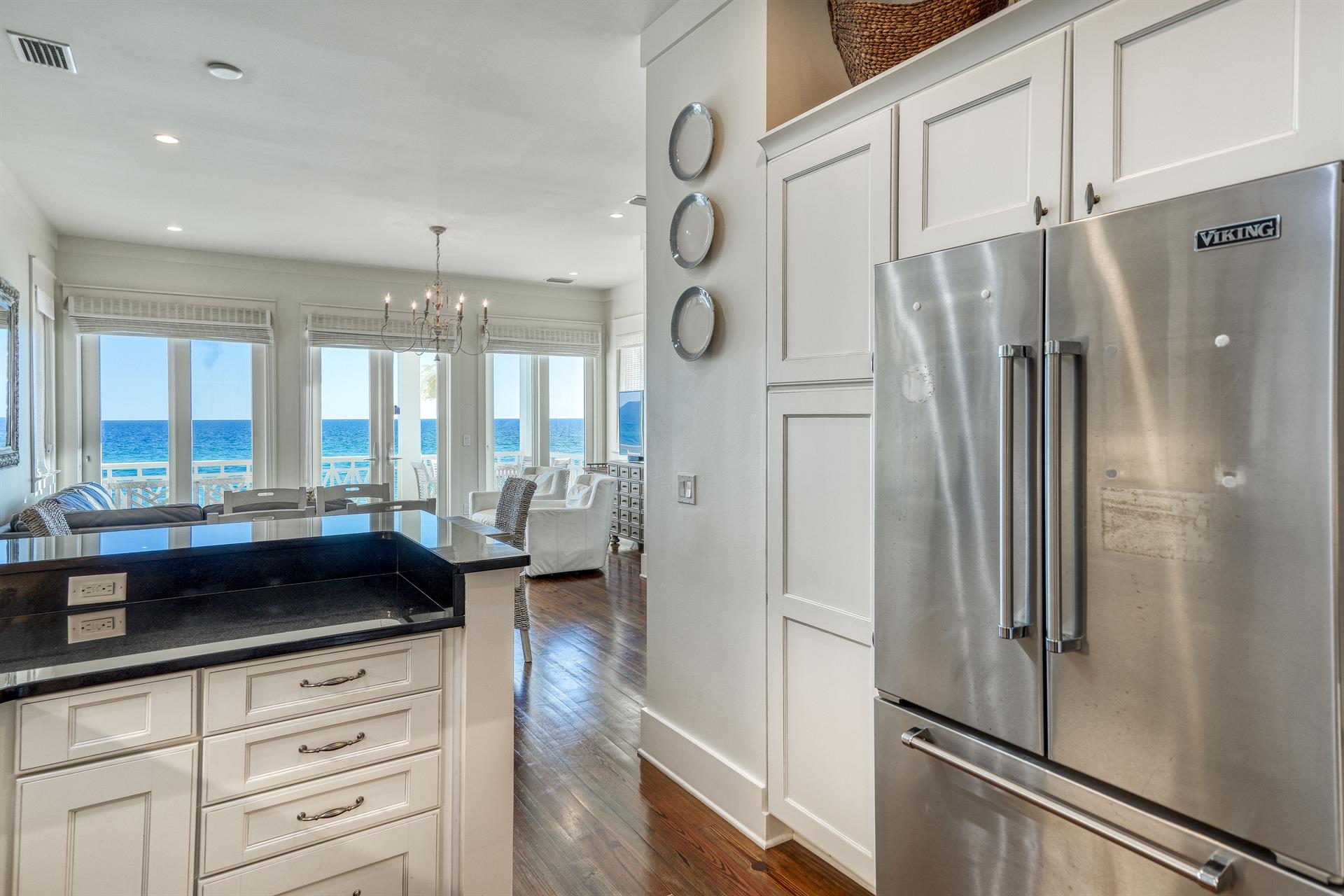 Fully Stocked Open Kitchen w Viking Stainless Steel Appliances