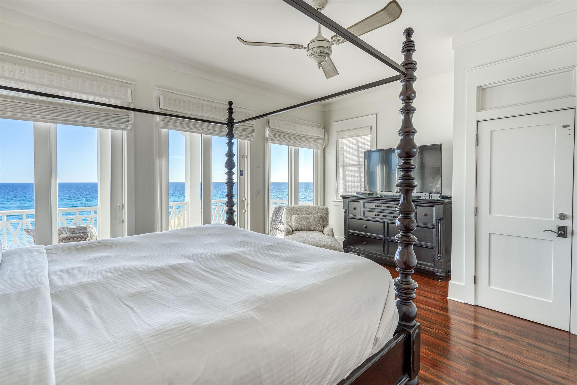 3rd Floor King Master Bedroom w Private Balcony and Private Bathroom