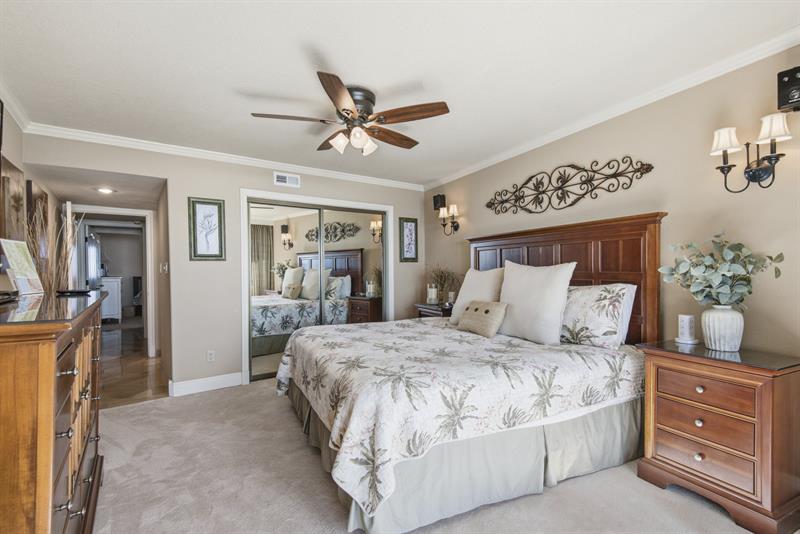32766 M