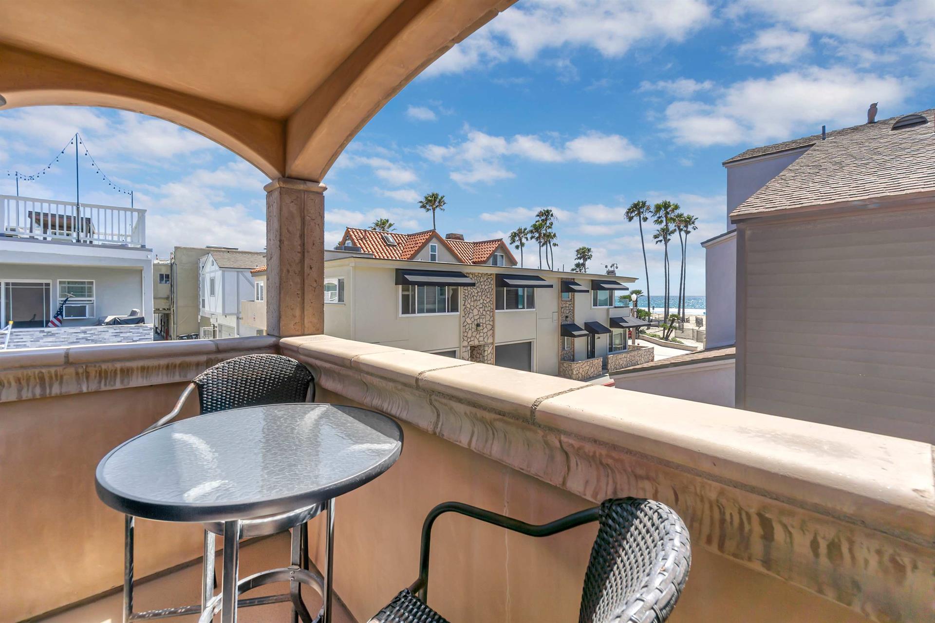107 24th St | Rooftop Deck w/ Ocean Views