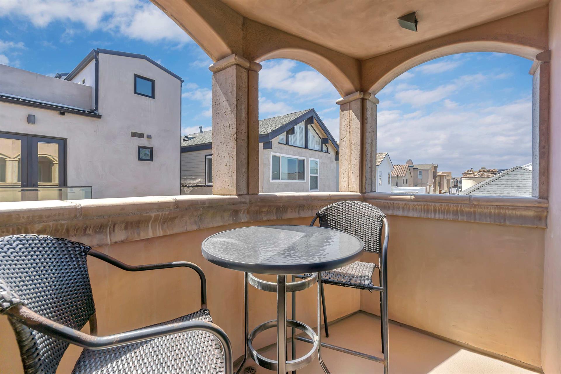 107 24th St | Rooftop Deck w/ Ocean Views
