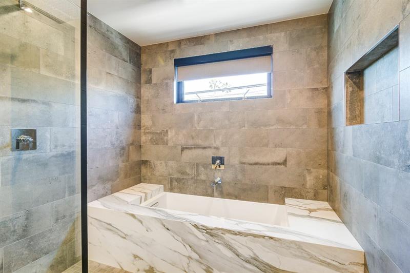 Luxurious bathtub and shower