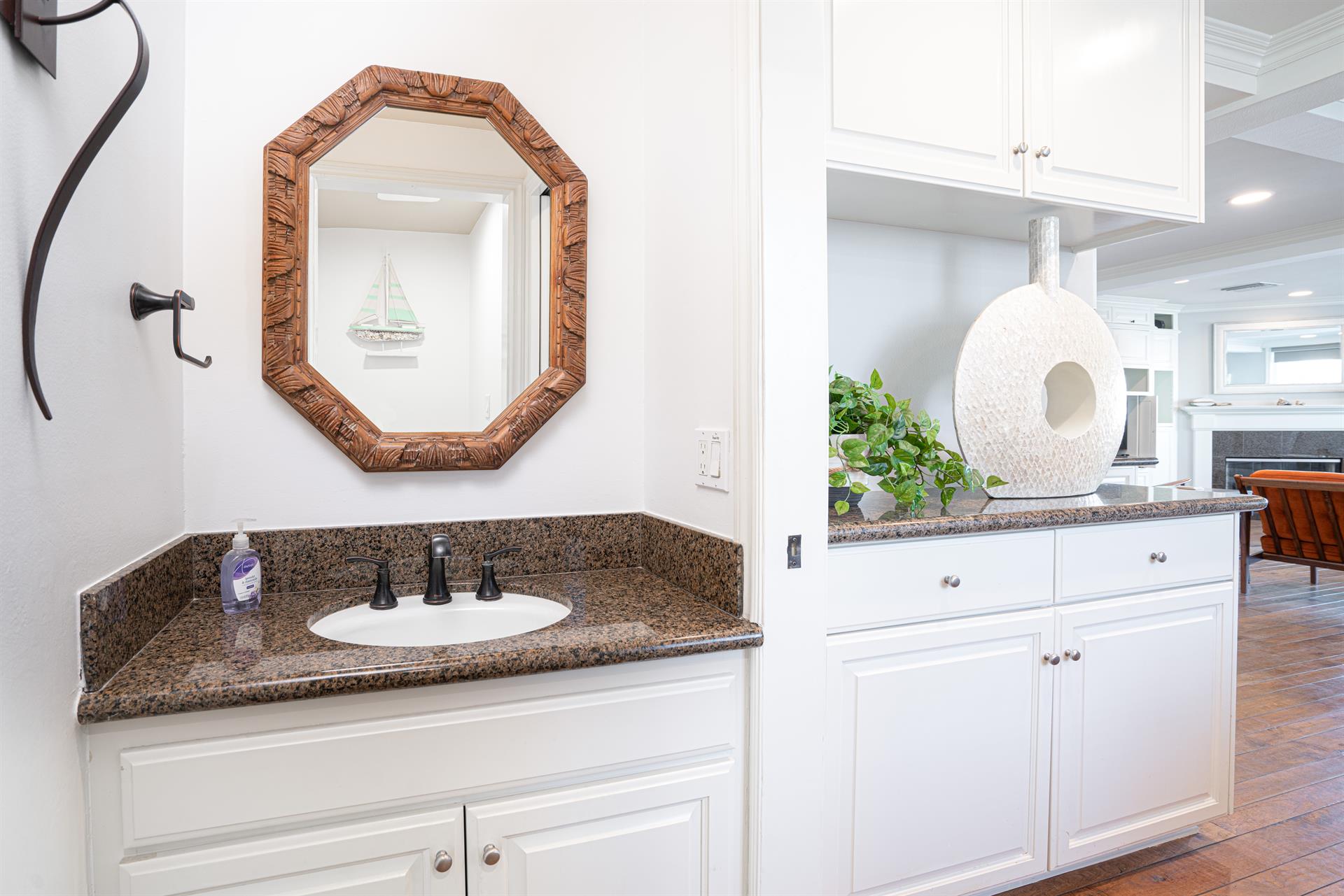 Unit A Downstairs Bath