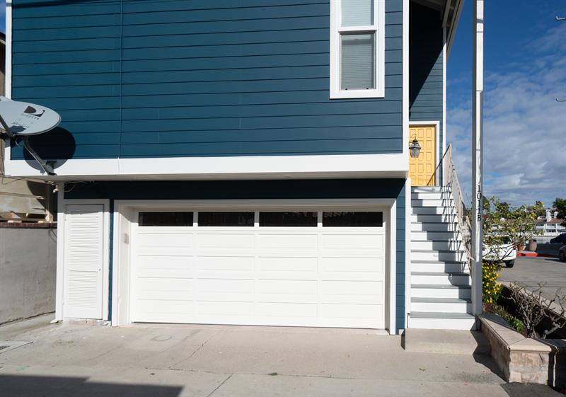 Unit B Garage Exterior