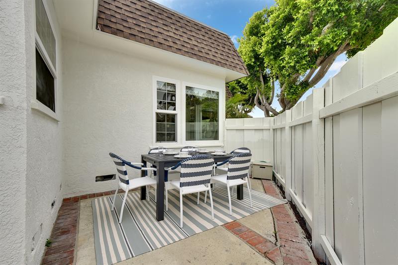 Outdoor Dining Area