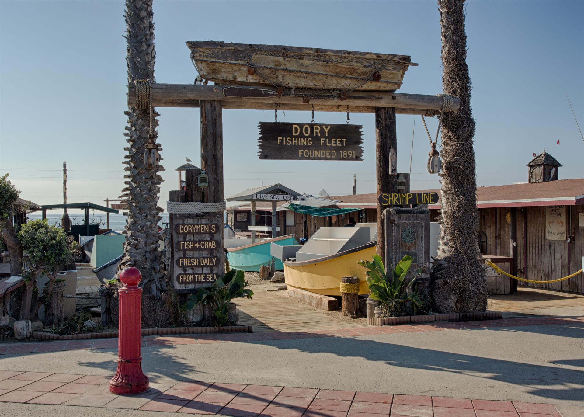 Dory Fish Market at the Newport Pier