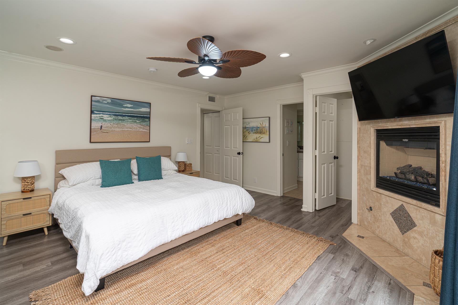 4819 Master Bedroom Bed