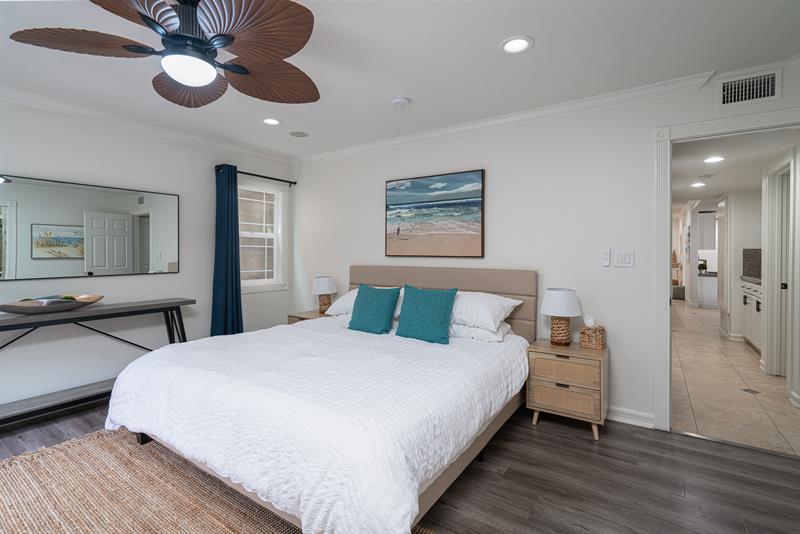 4819 Master Bedroom Bed Area