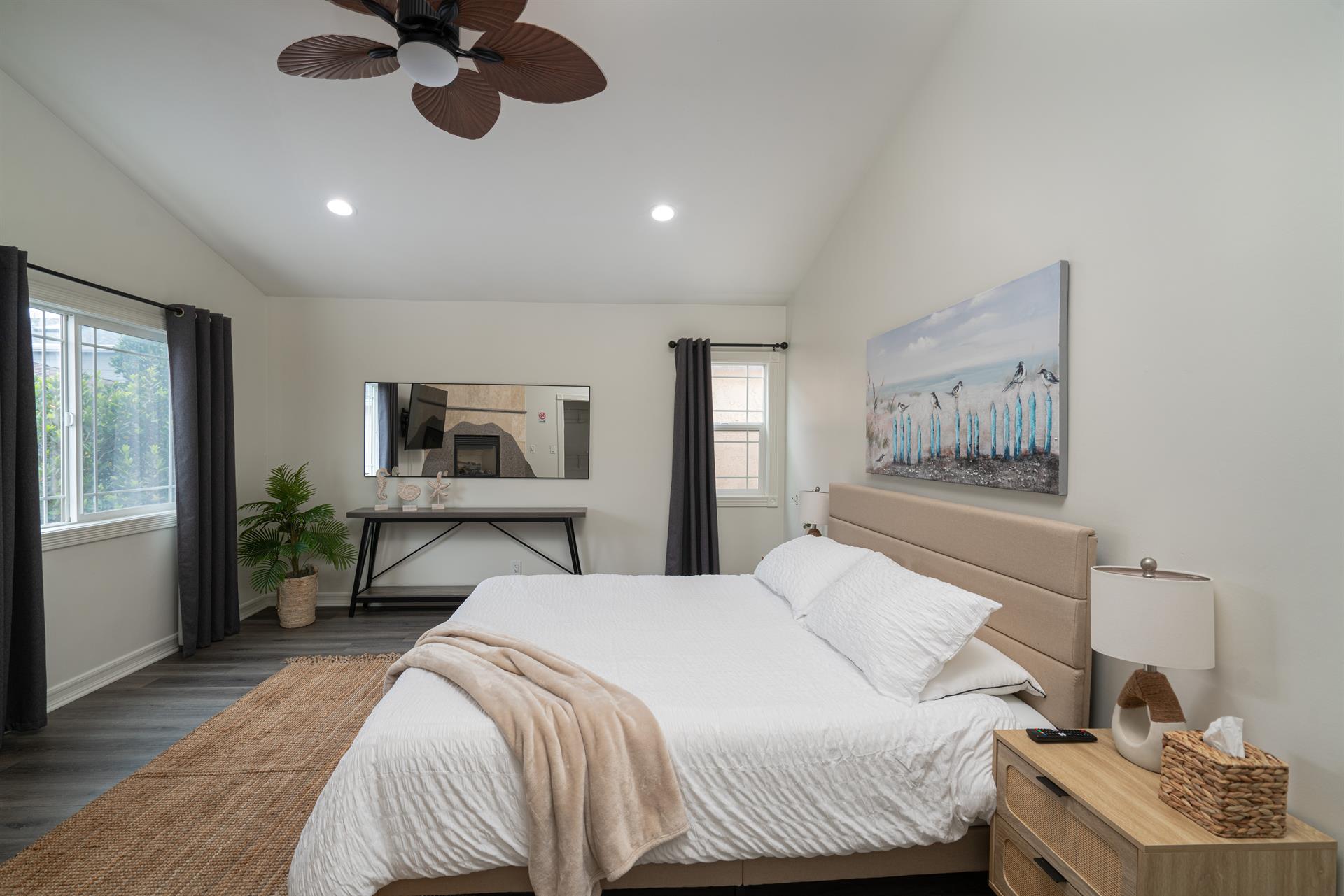 4821 Master Bedroom Bed View