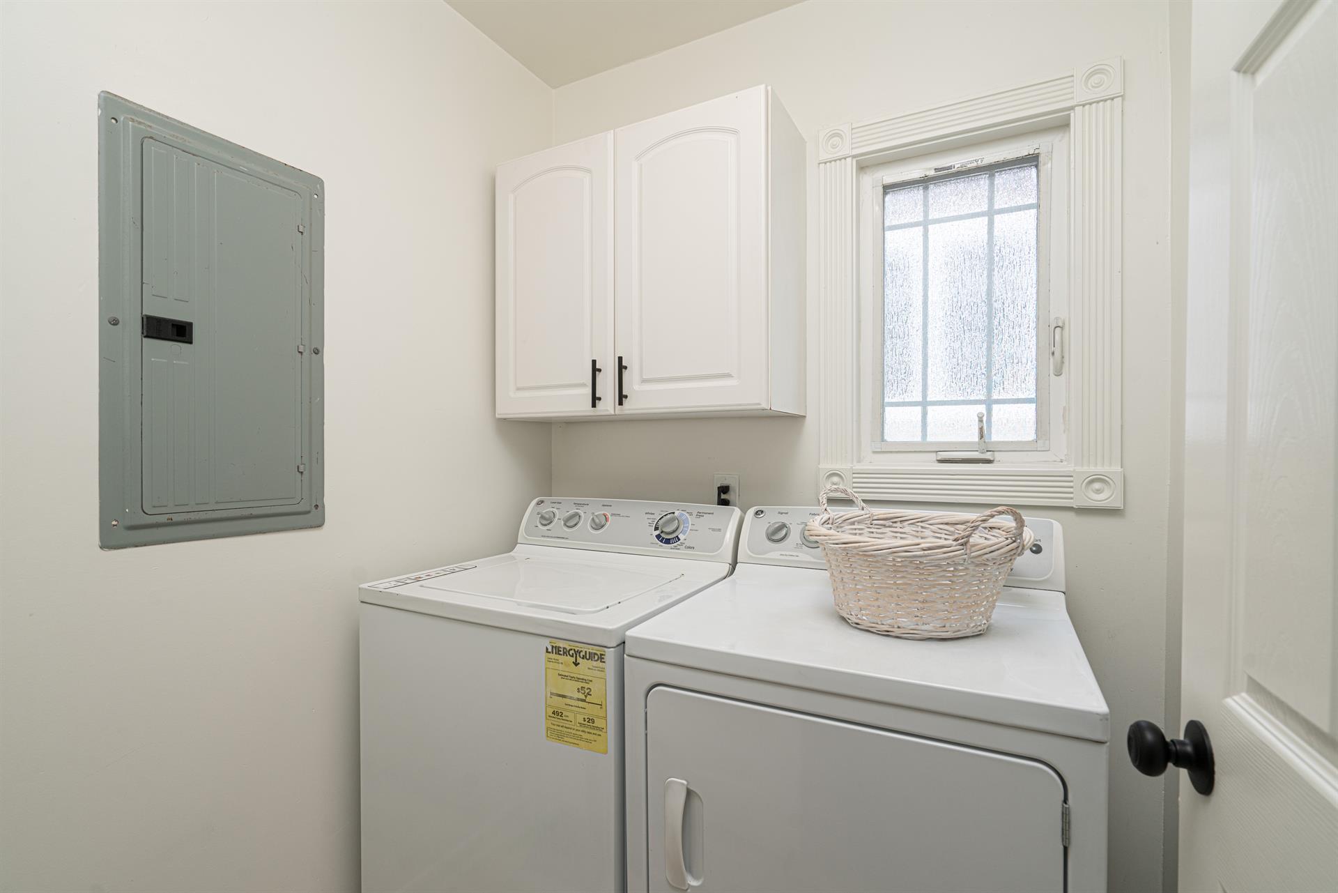 4821 Laundry Room