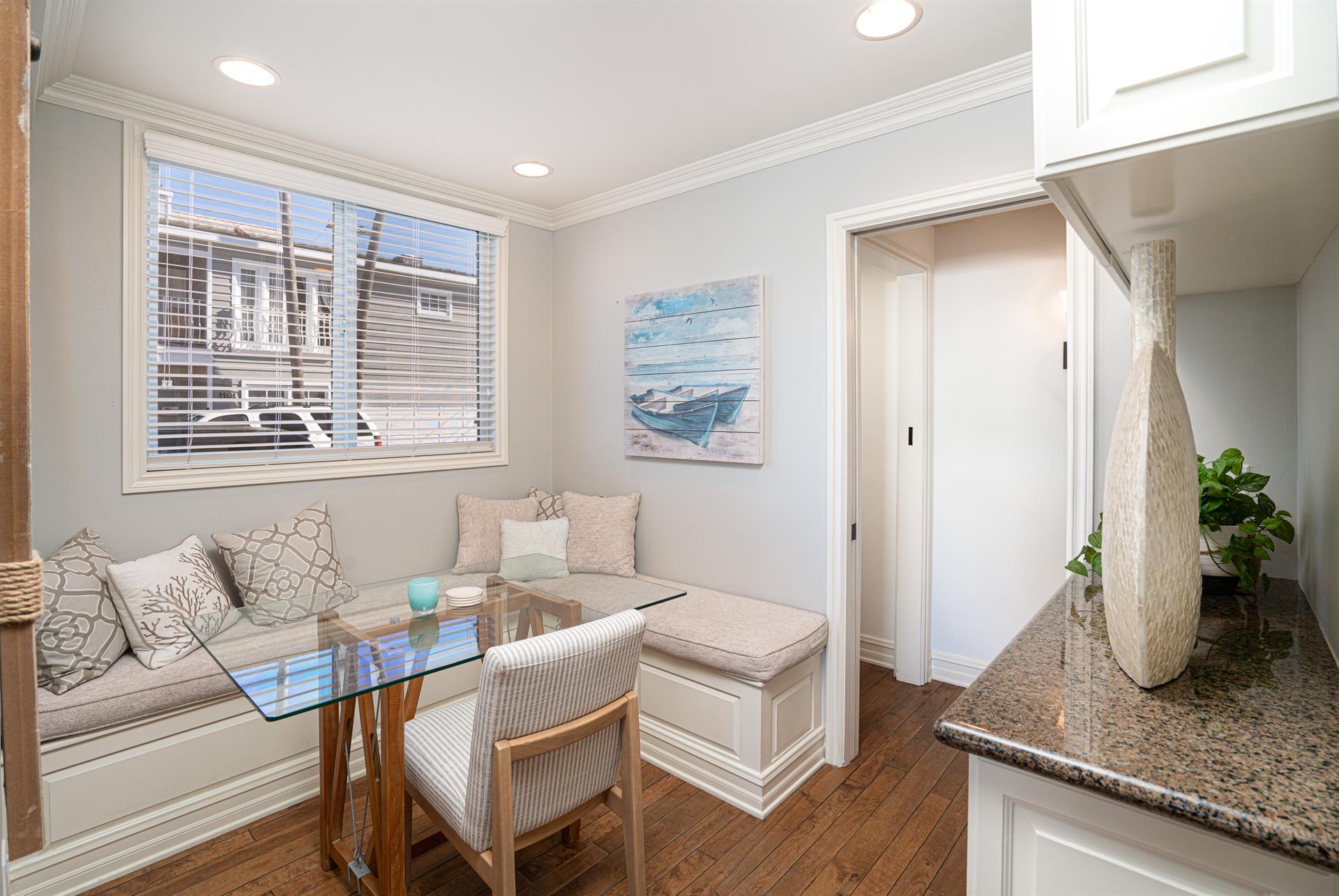 Unit A Dining Nook Best