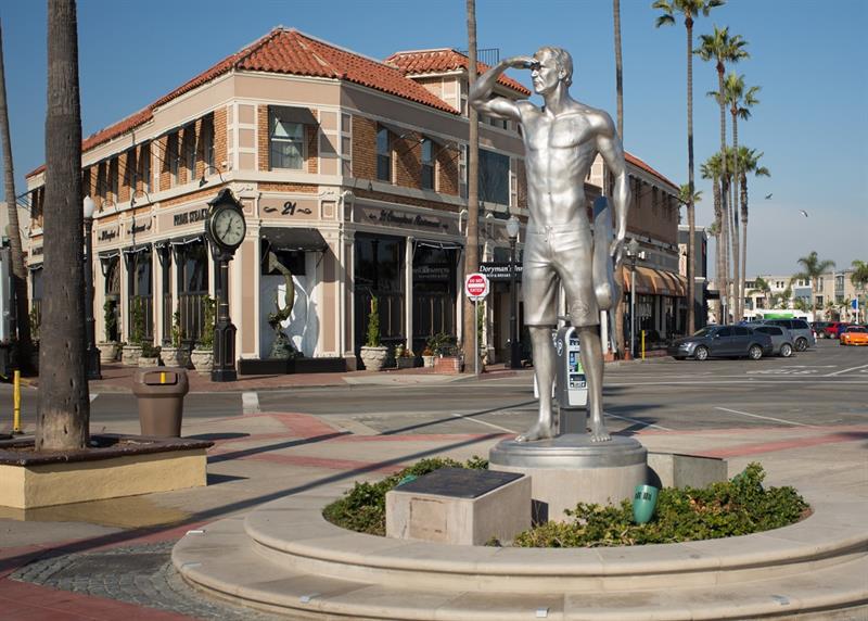 Located Near Local Shops and Dining