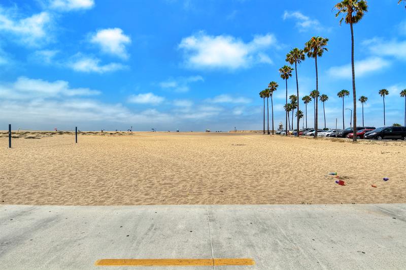 Balboa Peninsula Bike Path