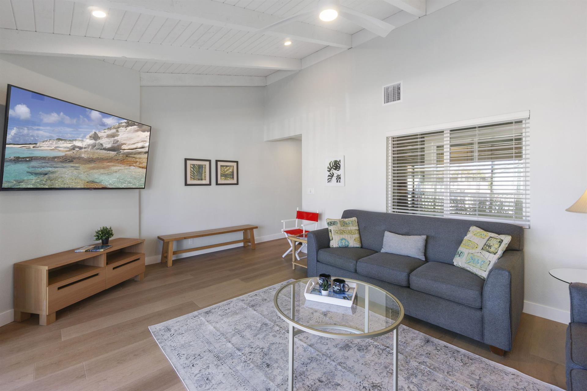 upper unit living room