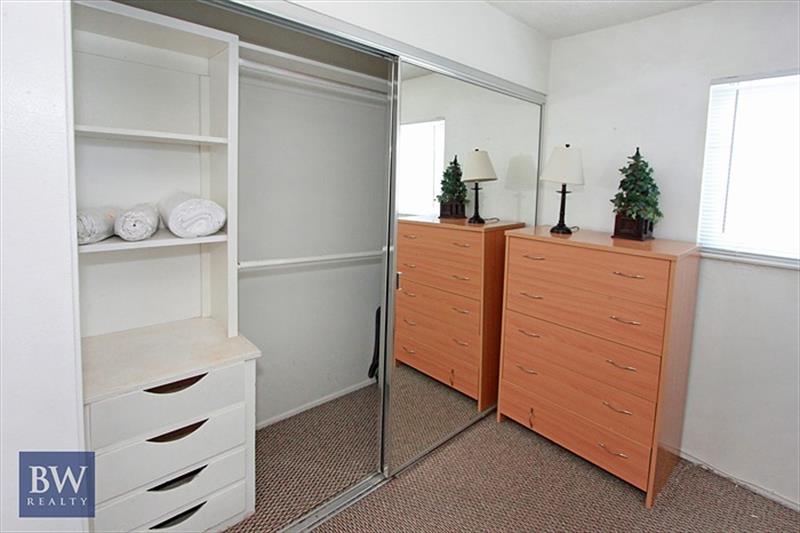 Unit B Bedroom 4 Closet