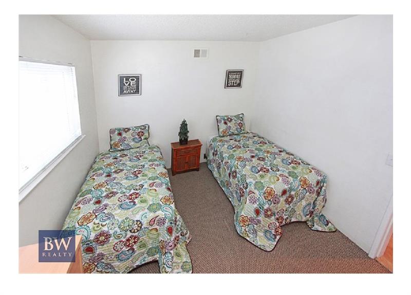 Unit B Bedroom 5 Twin