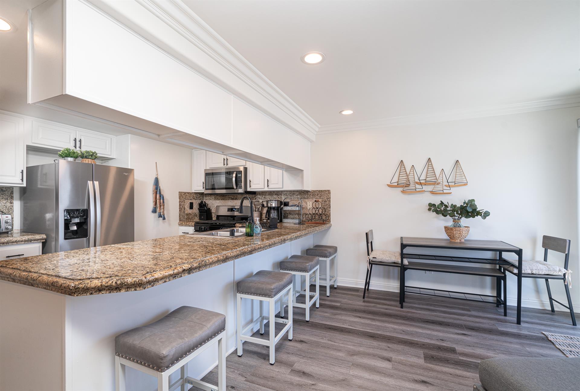 Breakfast bar seating  Kitchen